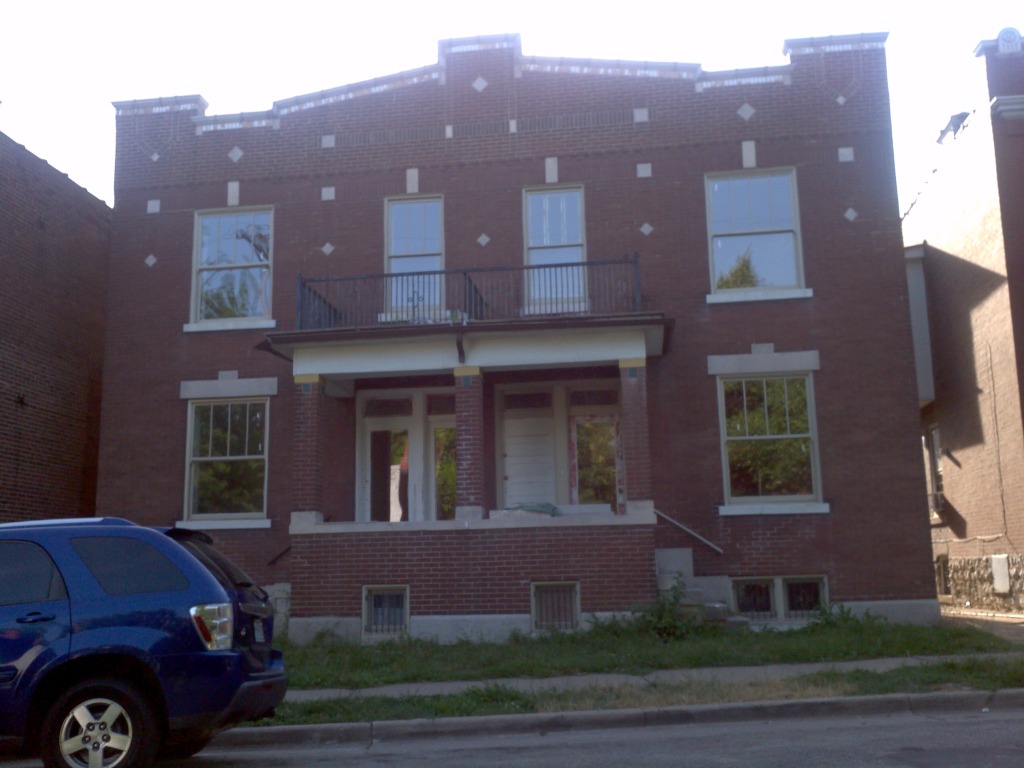 2909-11 Missouri in Benton Park Under Rehab