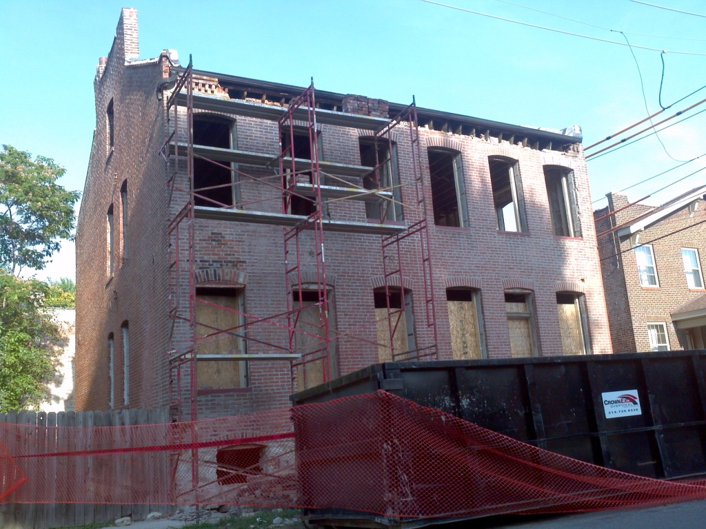Marine Villa Building Vacant for 20+ Years Under Rehab