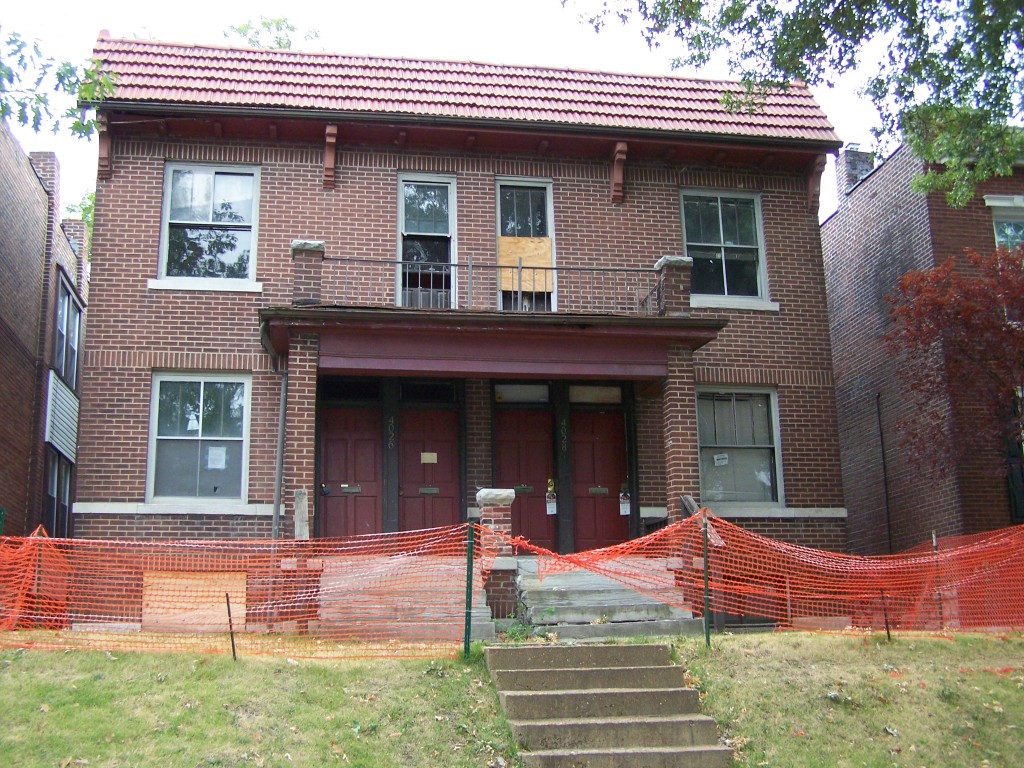 Shaw Four Family Under Rehab (4026-28 DeTonty)
