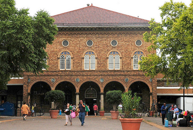 Want to Improve Soulard Market? Improve Its Surroundings