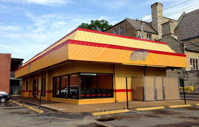 Church’s Chicken in The Loop Closes