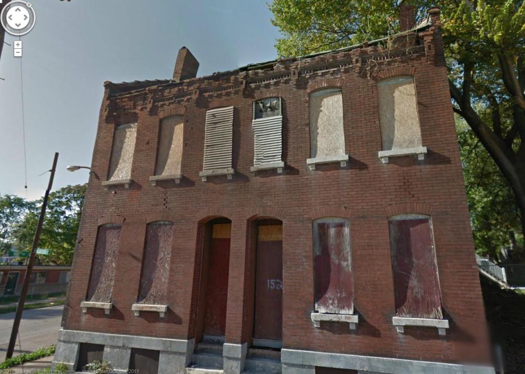 Extensively Damaged Hyde Park Building Being Rebuilt (1529-31 Mallinckrodt)