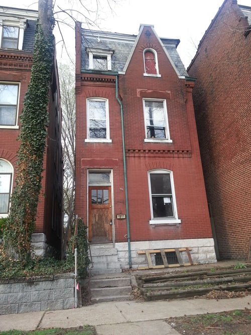 Benton Park Home to See Rehab (1911 Congress)
