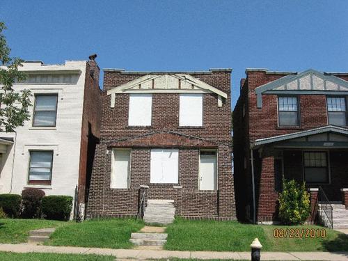 Damaged Shaw Home to See Rehab (4031 Shenandoah)