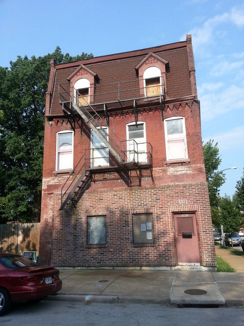 Benton Park Corner Building to See Rehab (3301 Salena)
