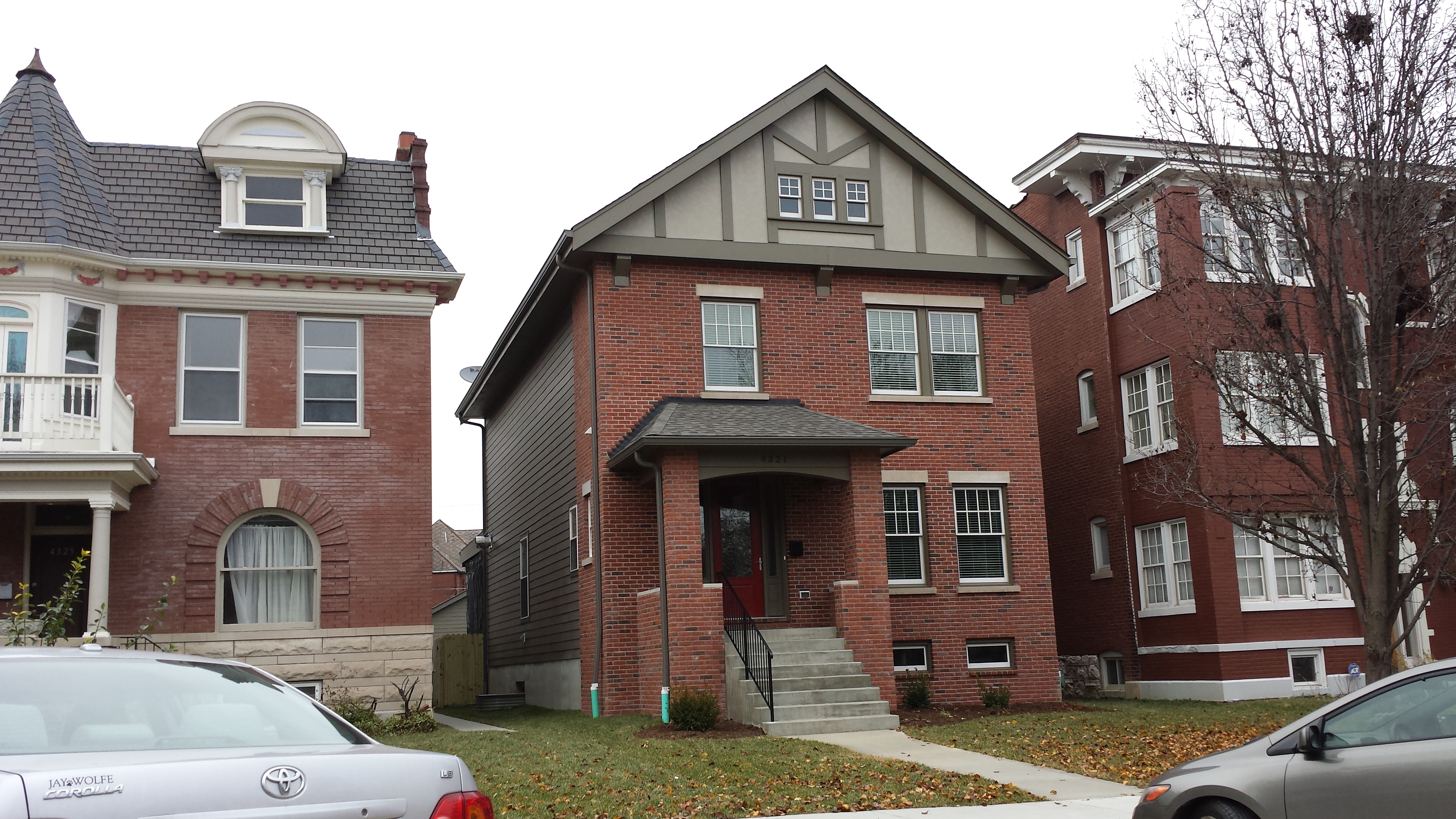 Infill Home Completed in the Central West End (4321 Maryland)
