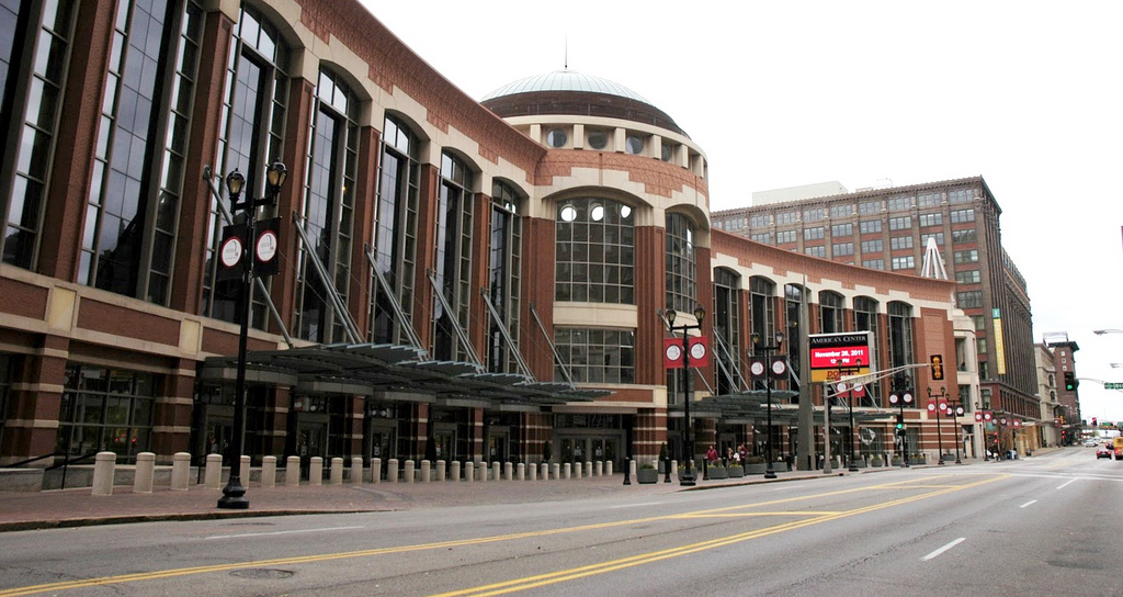Expand Or Wither Convention Center Report Tells St. Louis