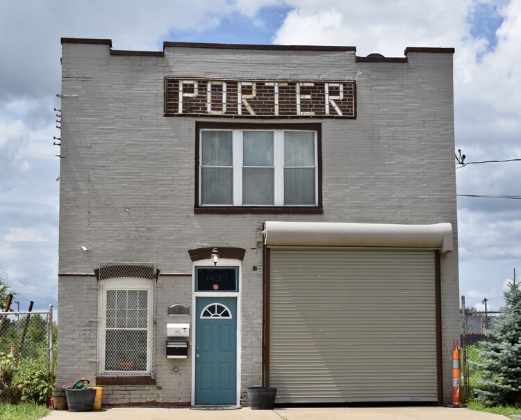 Hey porter, hey porter…