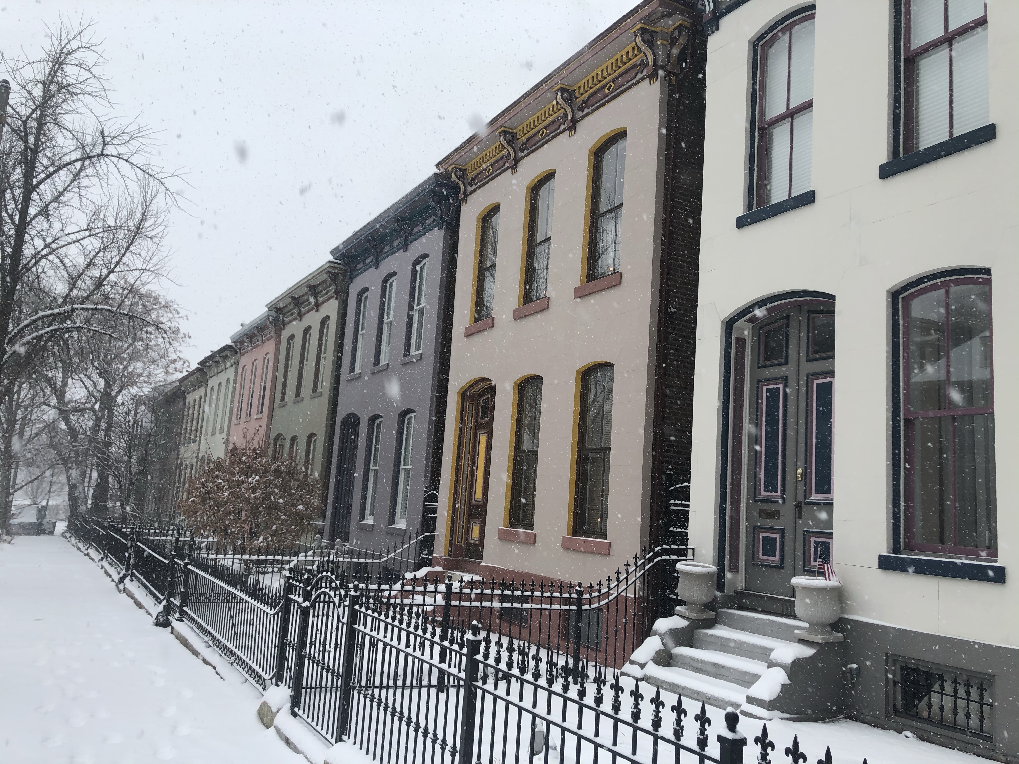A market inefficiency: St. Louis is a rare city where the city is cheaper than the metro area